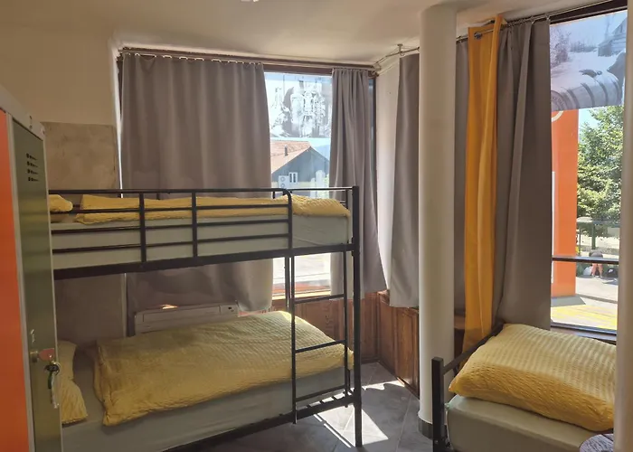 Hostel Bled Station And Depo